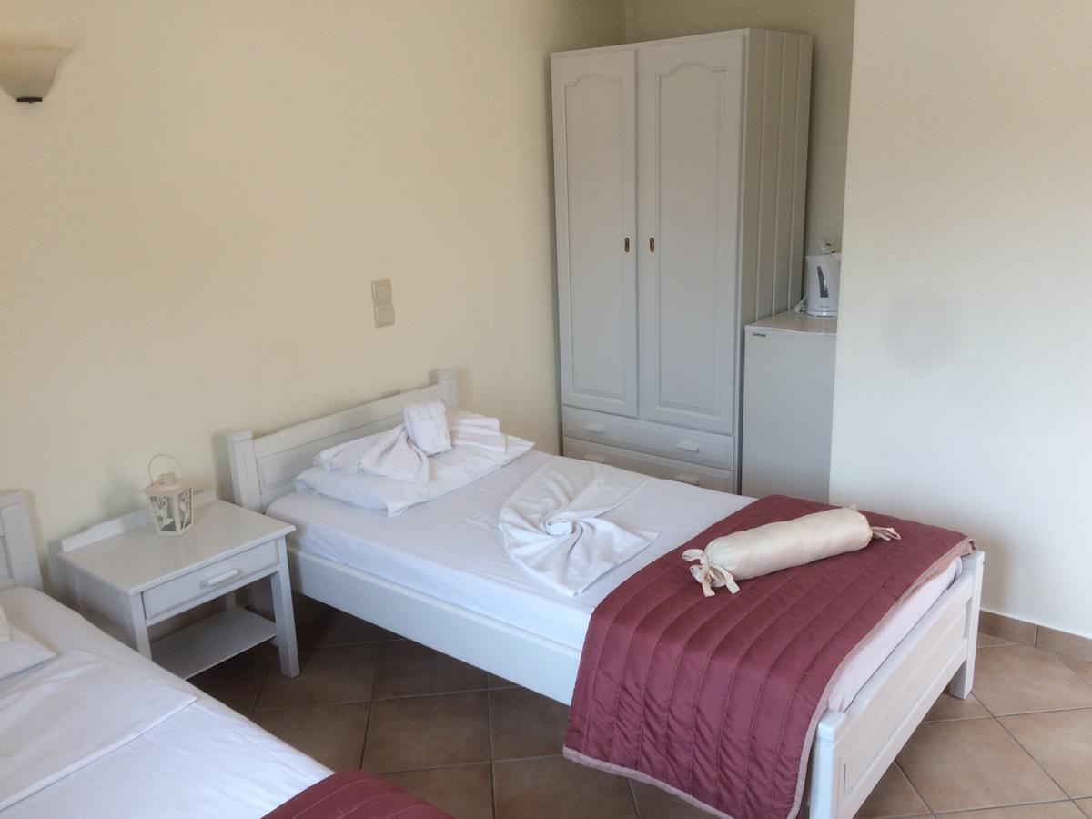 Molos Beach Rooms Κίσσαμος Εξωτερικό φωτογραφία