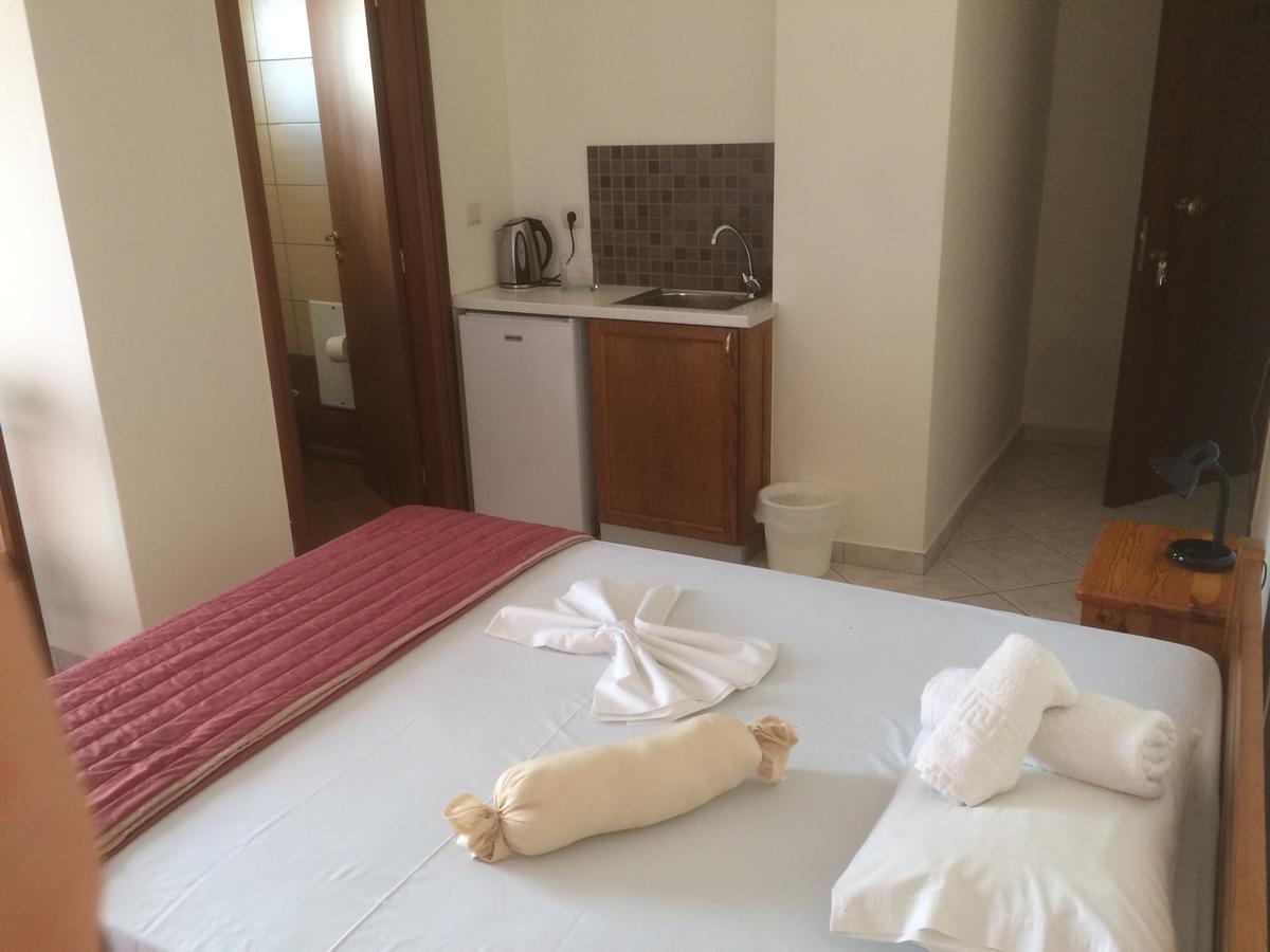 Molos Beach Rooms Κίσσαμος Εξωτερικό φωτογραφία